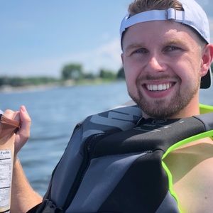 Meet your Posher, Alex